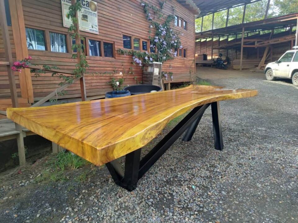 MESAS DE MADERA MACIZA RUSTICA