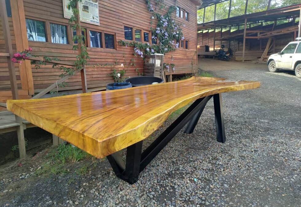 MESAS DE MADERA MACIZA RUSTICA
