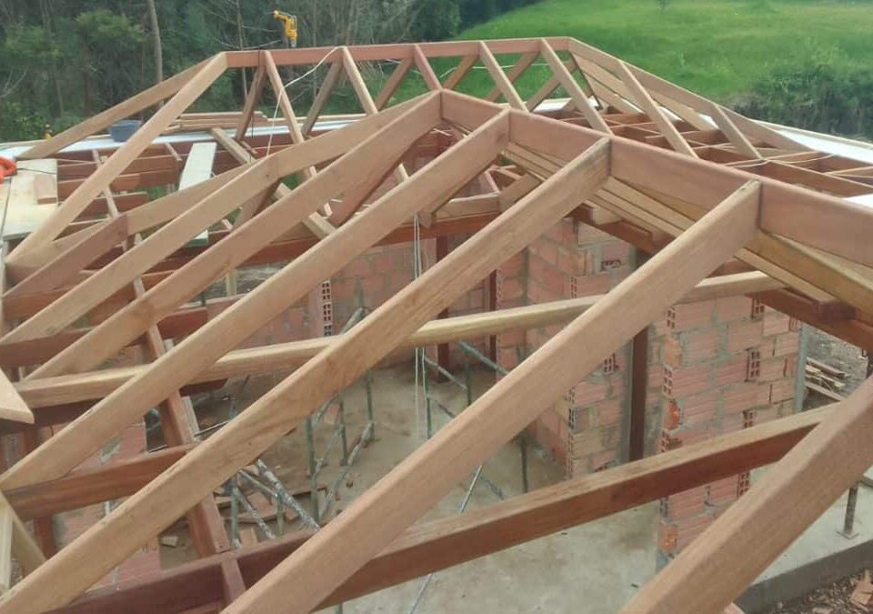 Construcción sostenible con madera maciza